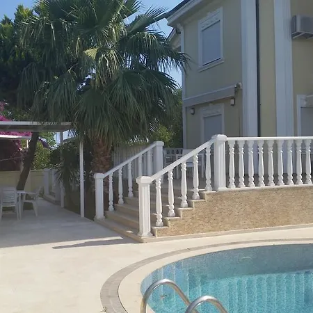 Dus Villa *